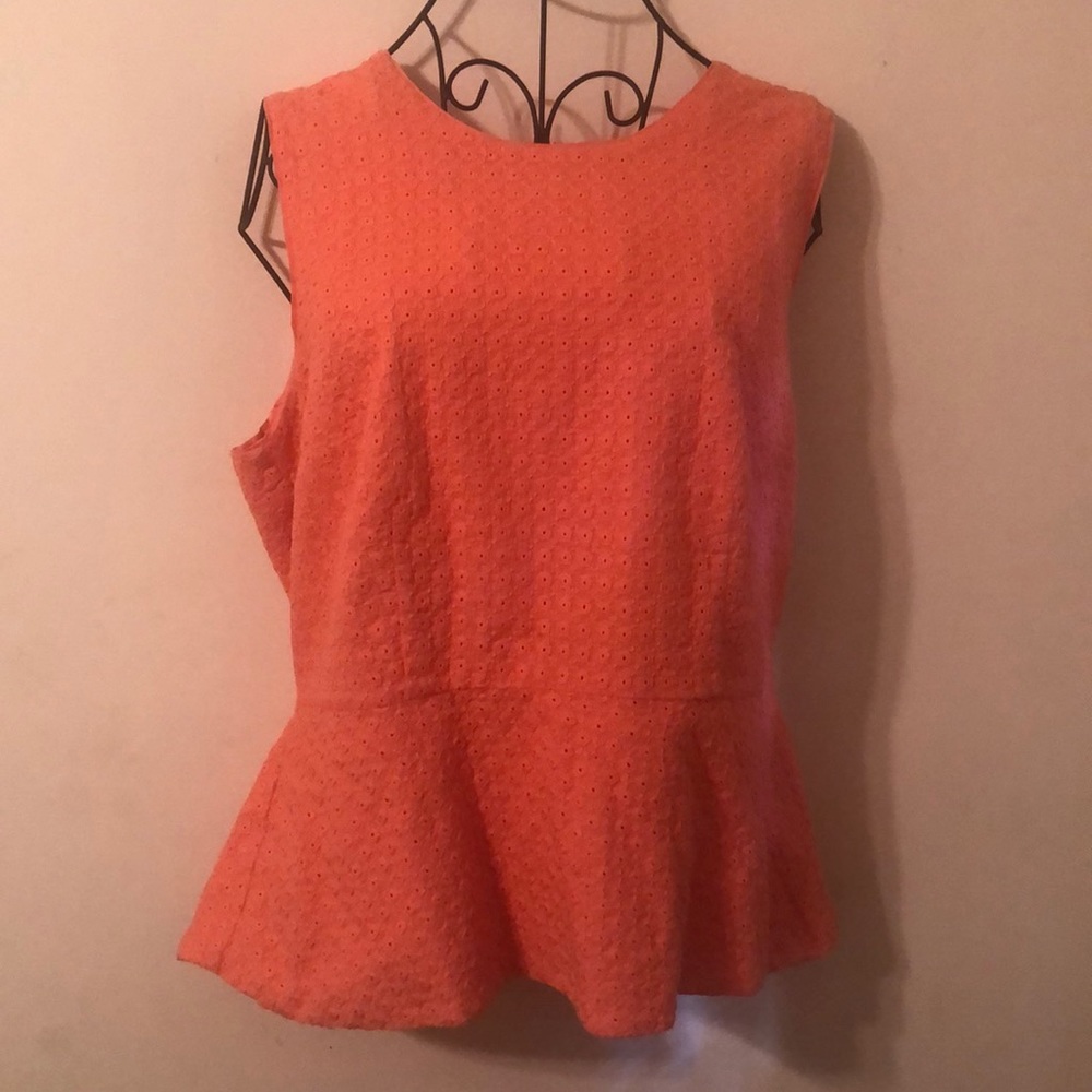 Sleeveless top